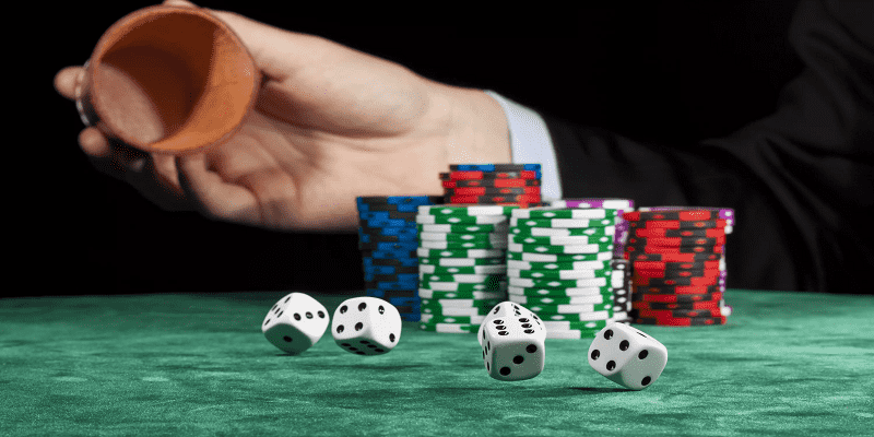 Chi Tiết Luật Bài Poker Từ Cơ Bản Đến Nâng Cao Cho Người Mới Chi tiết về luật bài poker trong từng vòng
